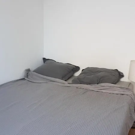 Bright Apartment Close To Parc Monceau Apartment Paris